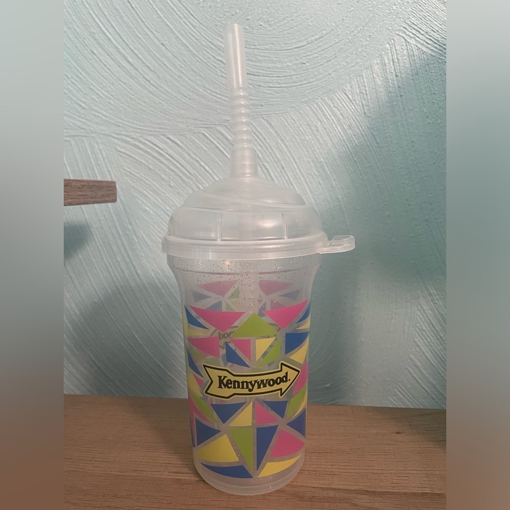 Kennywood Cup with straw